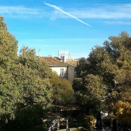 Logis Les Cigalons Marsylia
