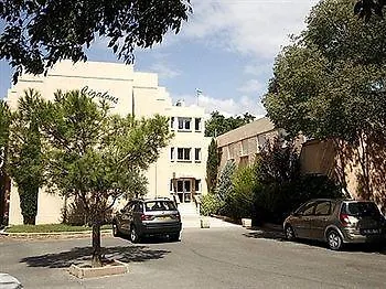Hotel Logis Les Cigalons Marseilles